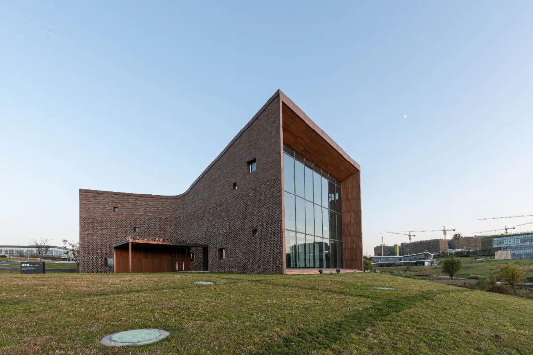 640 -14.jpg 640 -14.jpg